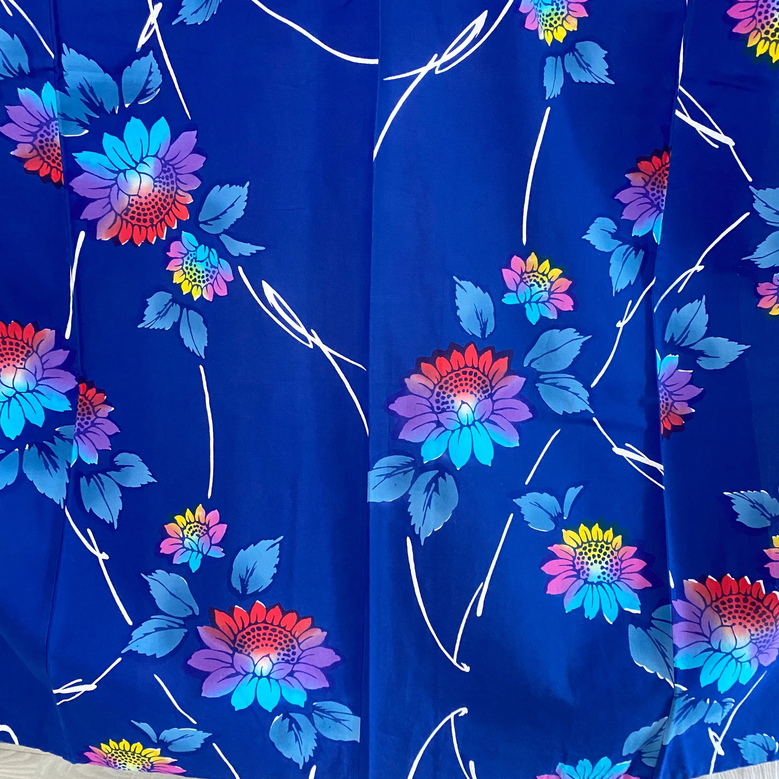 Blue Yukata, Cotton robe, Sunflower pattern, Stunning dressing gown, Japanese style, Long robe, room decor, Floral Summer Kimono