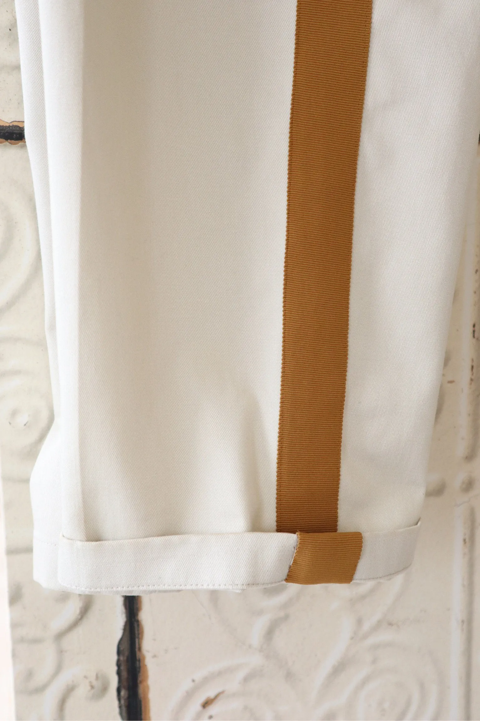 Line Chino Pants Camel-1