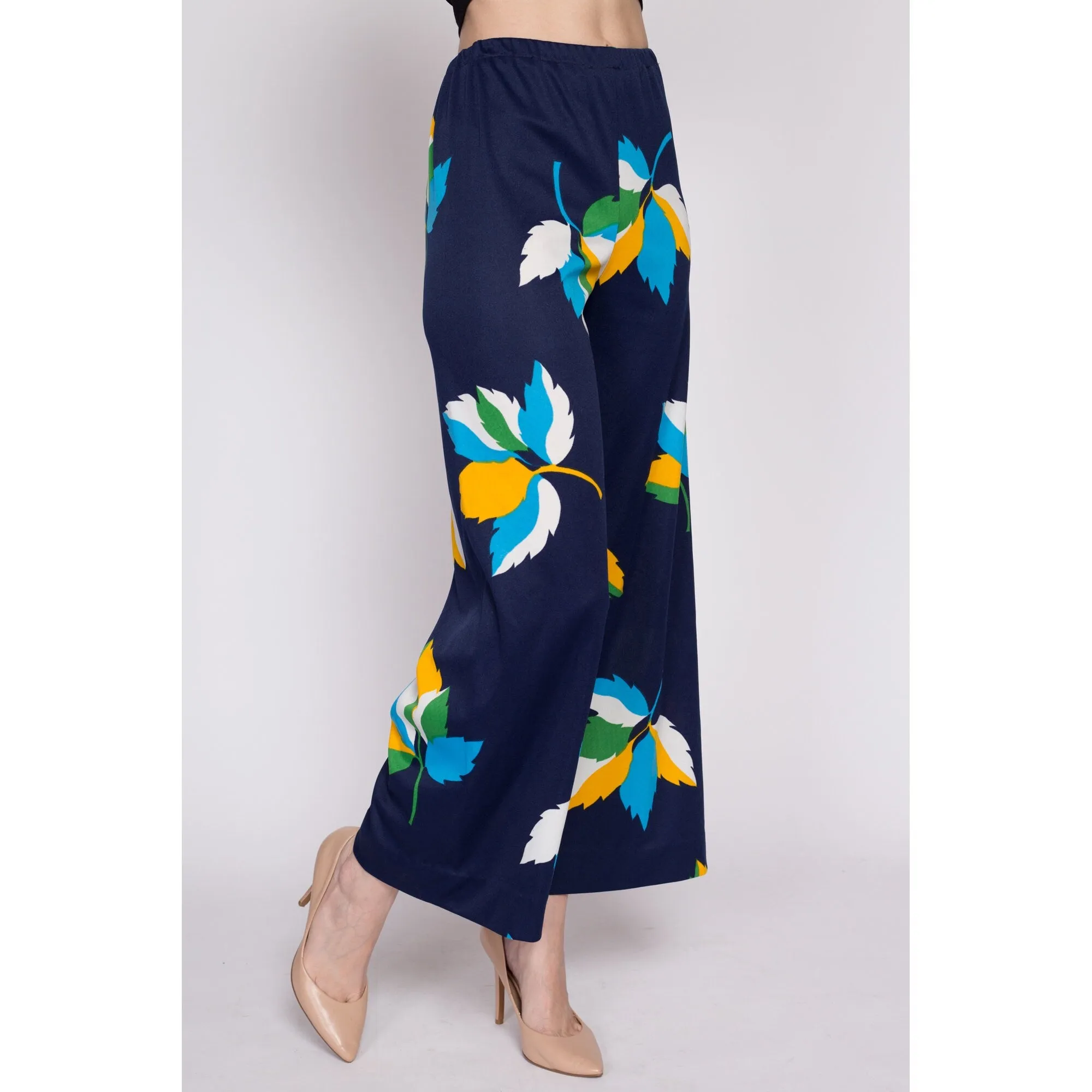 Sm-Med 70s Leaf Print Flared Pants