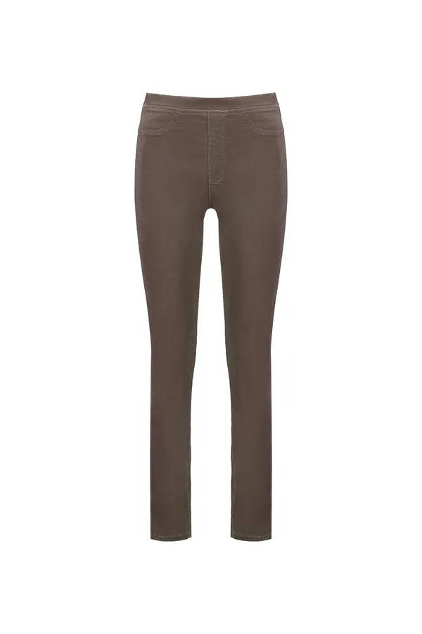 Vassalli - Slim Leg Full Length Pinwale Cord Pull On - Taupe