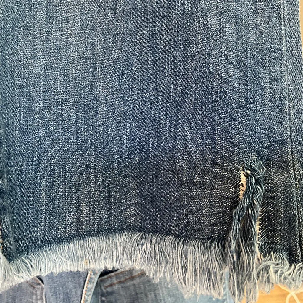 Veronica Beard Women's Carly Cropped Frayed High-rise Flared Jeans Blue Sz 30